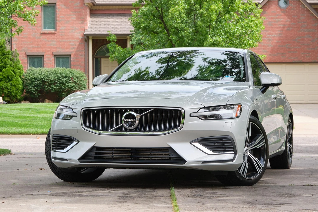 2019 Volvo S60 3rd Gen - Image 6 of 31