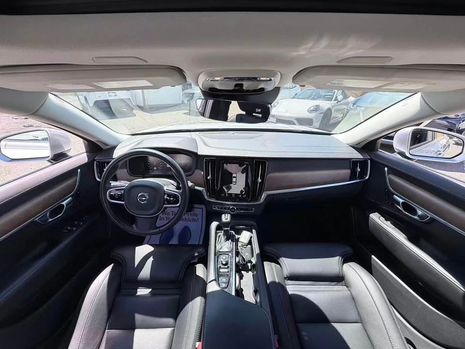 2019 Volvo S90 - Image 11 of 12