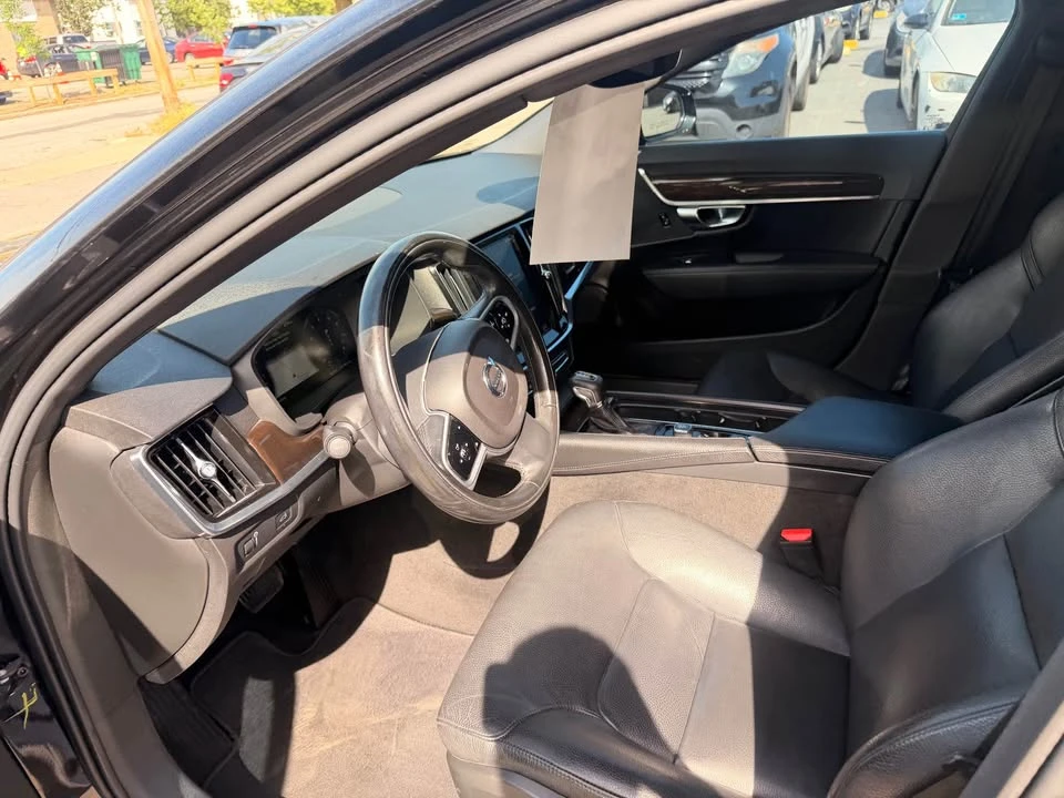 2019 Volvo S90 - Image 14 of 20