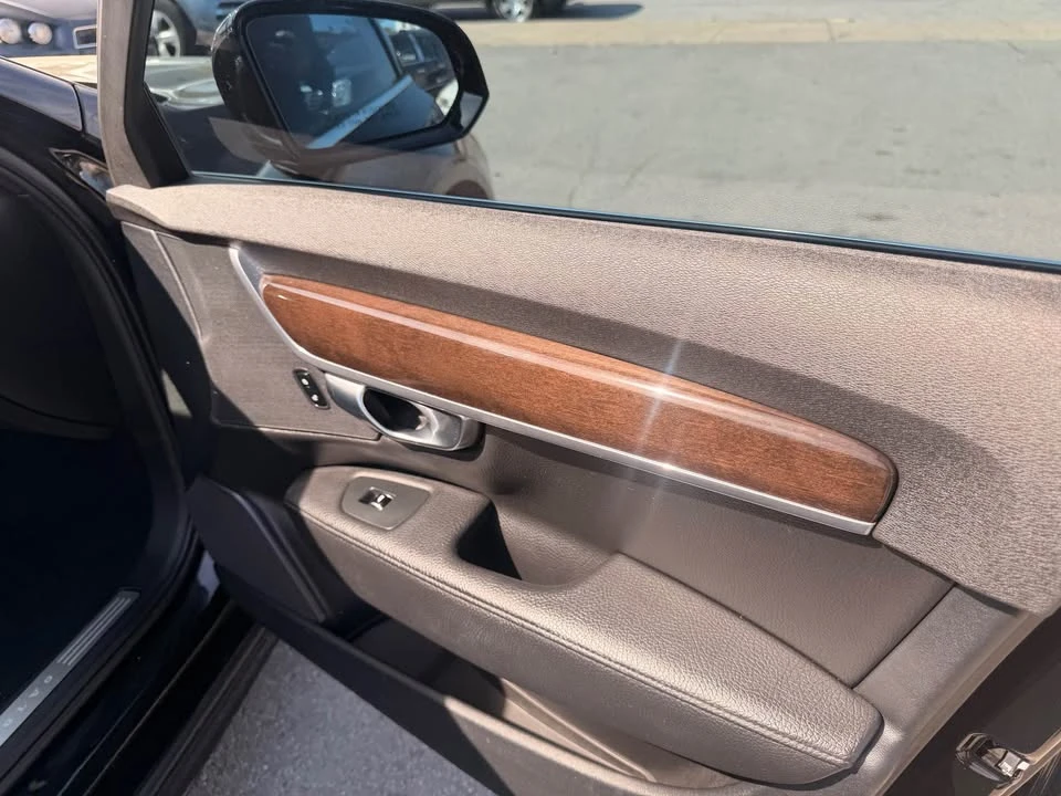 2019 Volvo S90 - Image 9 of 20