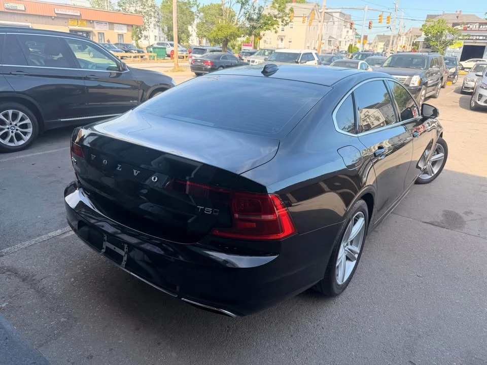 2019 Volvo S90 - Image 17 of 20