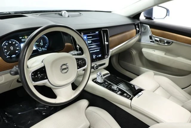 2019 Volvo S90 - Image 2 of 12