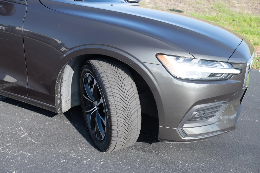 2019 Volvo V60 2nd Gen - Image 27 of 31