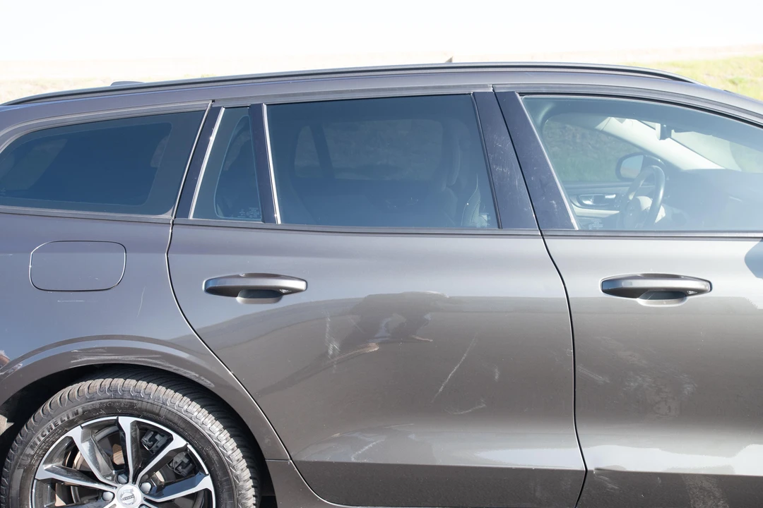 2019 Volvo V60 2nd Gen - Image 25 of 31