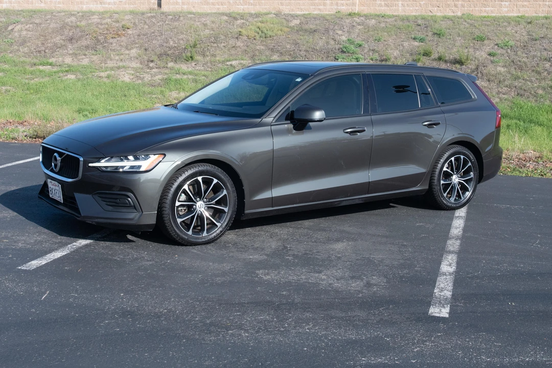 2019 Volvo V60 2nd Gen - Image 7 of 31