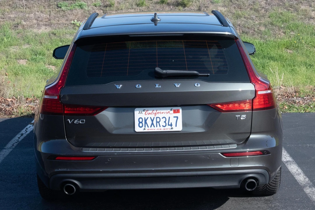 2019 Volvo V60 2nd Gen - Image 5 of 31