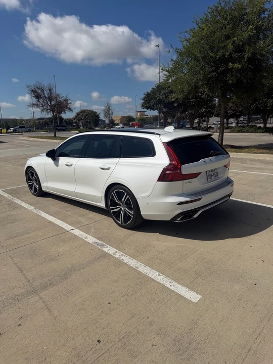 2019 Volvo V60 2nd Gen - Image 3 of 19