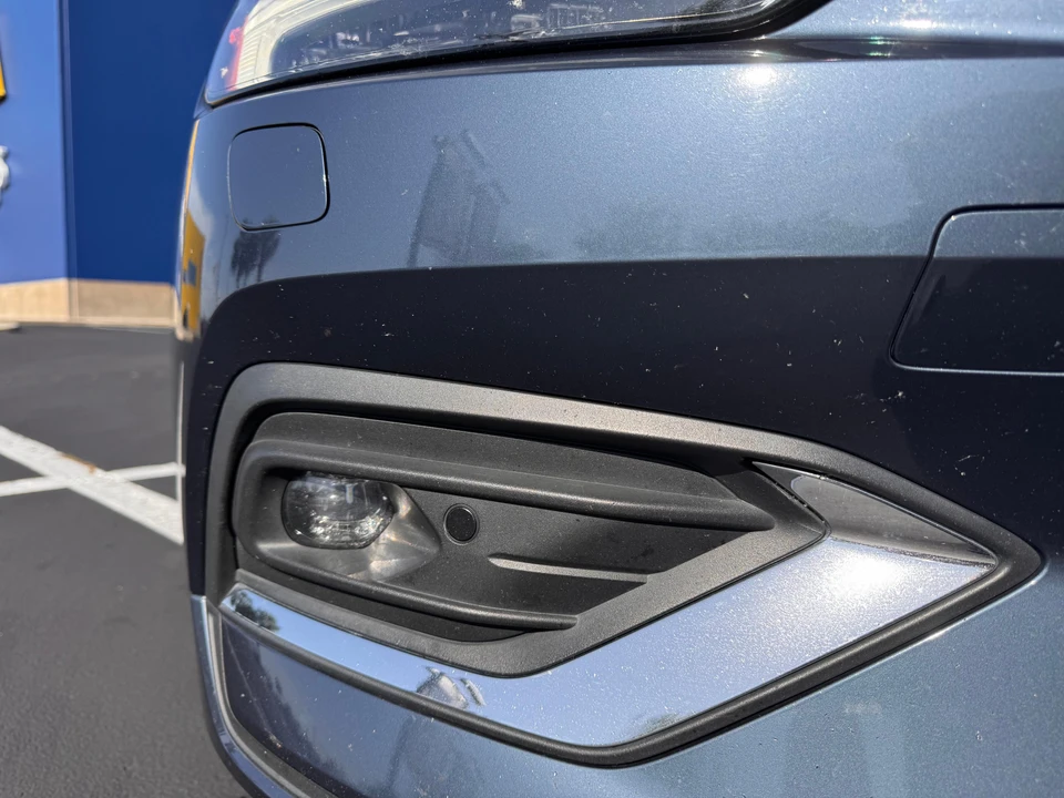 2019 Volvo V60 2nd Gen - Image 19 of 31