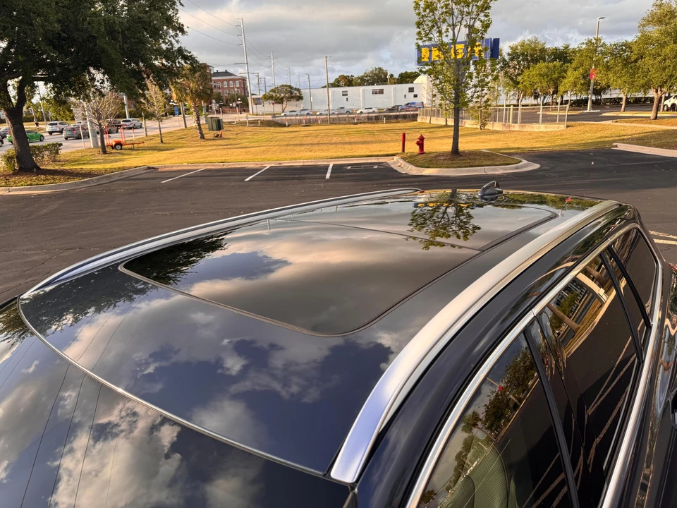 2019 Volvo V60 2nd Gen - Image 28 of 31