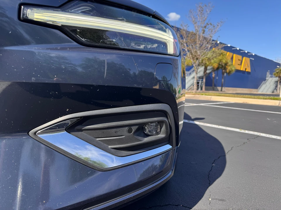 2019 Volvo V60 2nd Gen - Image 21 of 31