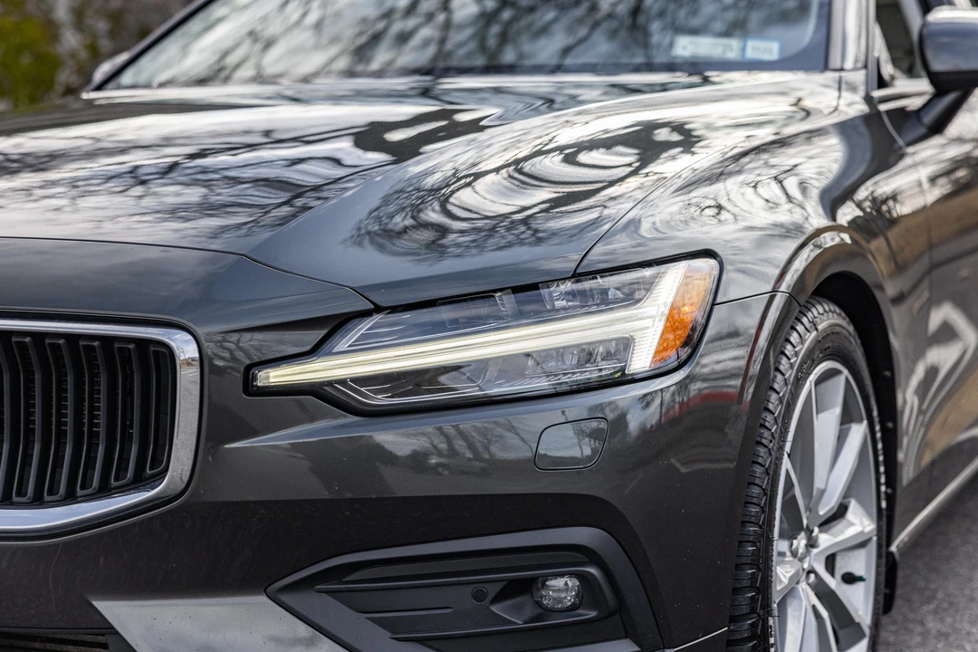 2019 Volvo V60 2nd Gen - Image 21 of 31