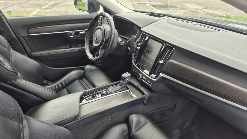2019 Volvo V90 - Image 10 of 11