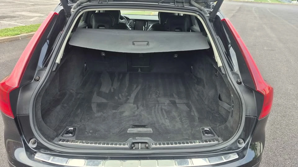 2019 Volvo V90 - Image 7 of 11