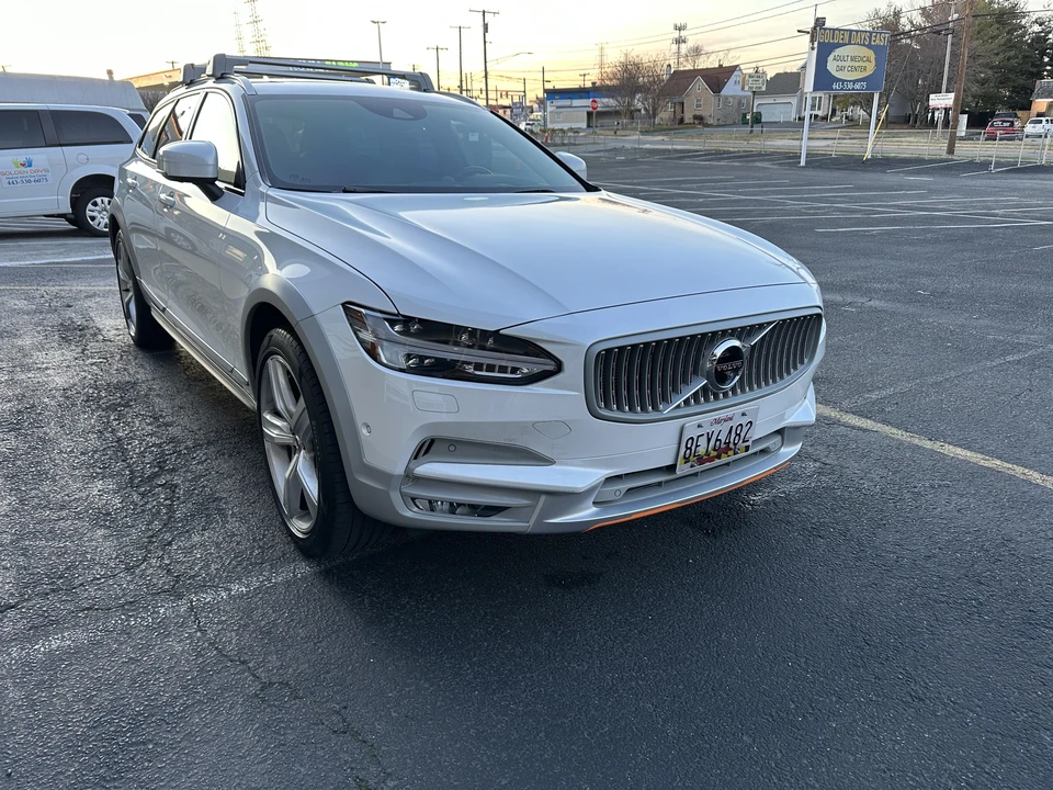 2019 Volvo V90 - Image 23 of 31