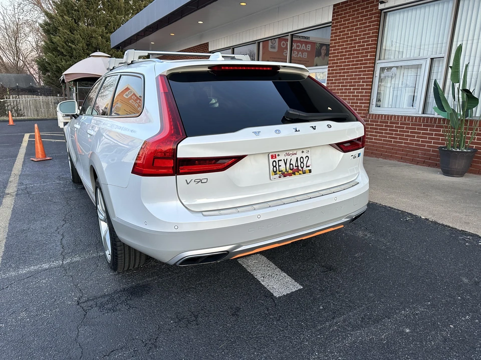 2019 Volvo V90 - Image 15 of 31