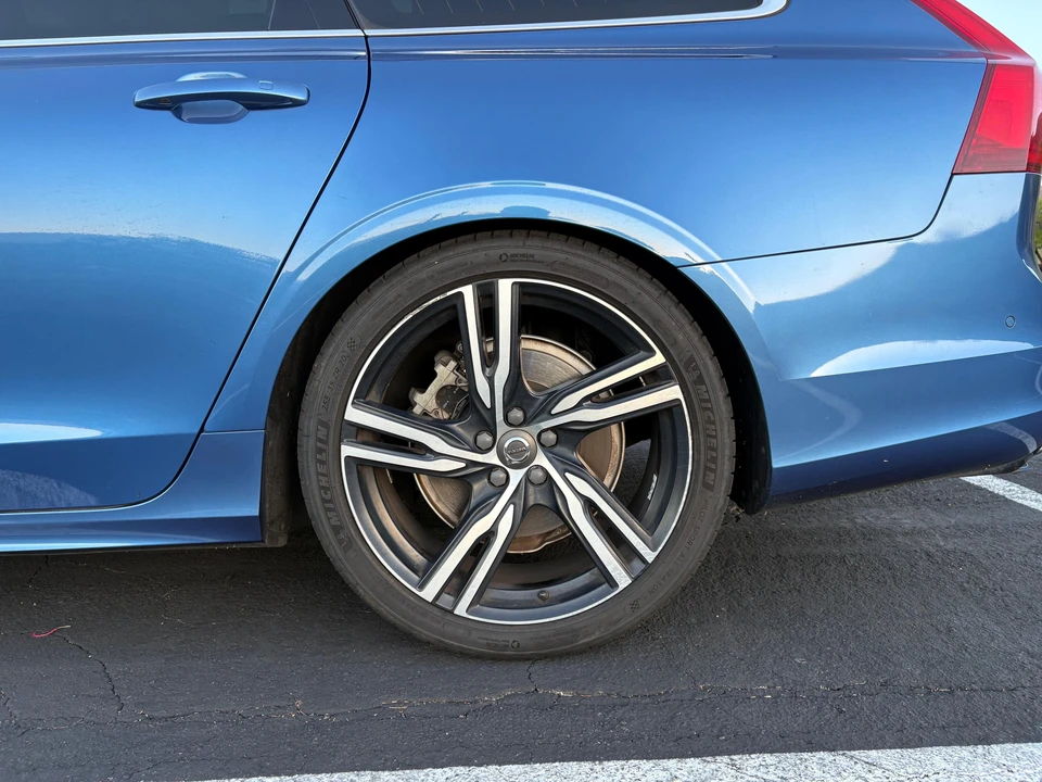 2019 Volvo V90 - Image 12 of 31