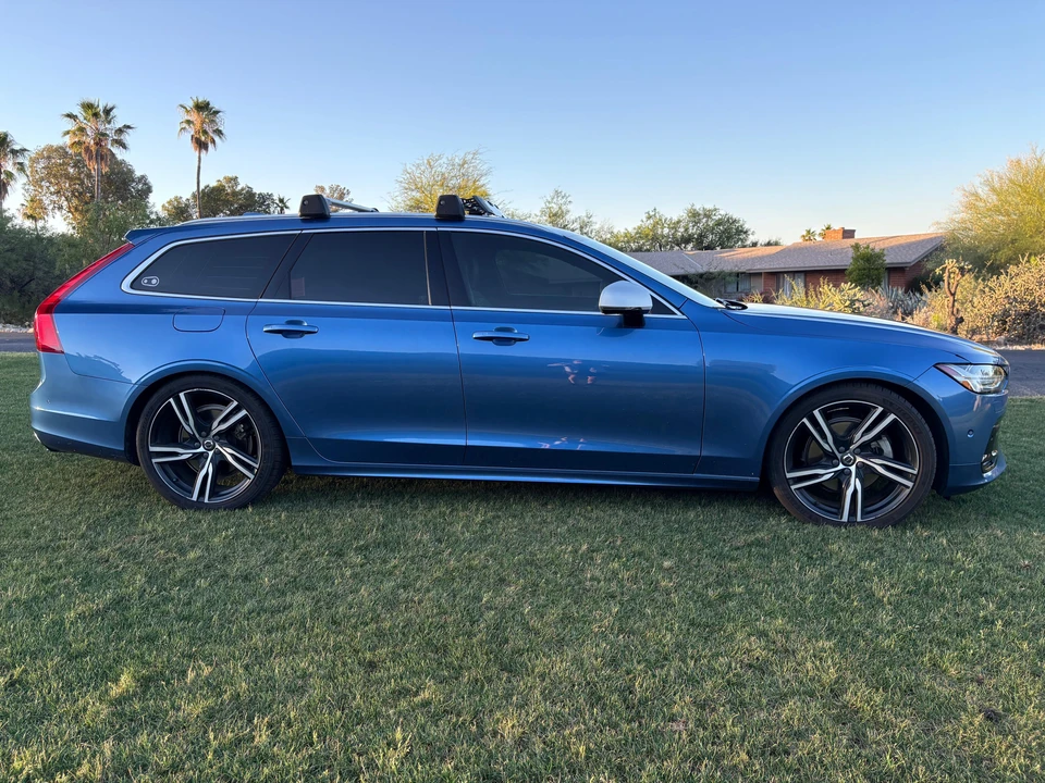 2019 Volvo V90 - Image 8 of 31