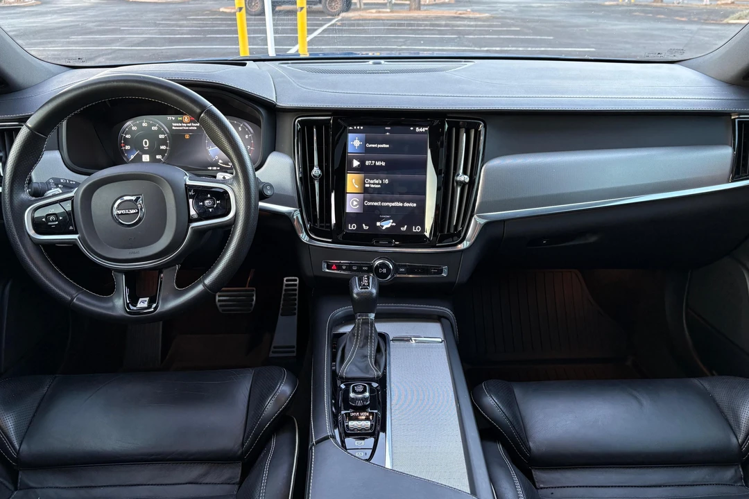 2019 Volvo V90 - Image 15 of 31