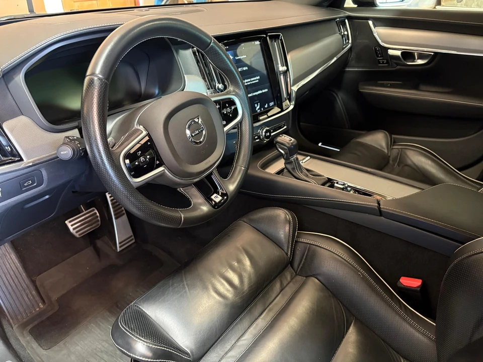 2019 Volvo V90 - Image 21 of 31