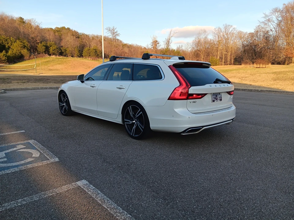 2019 Volvo V90 - Image 12 of 31