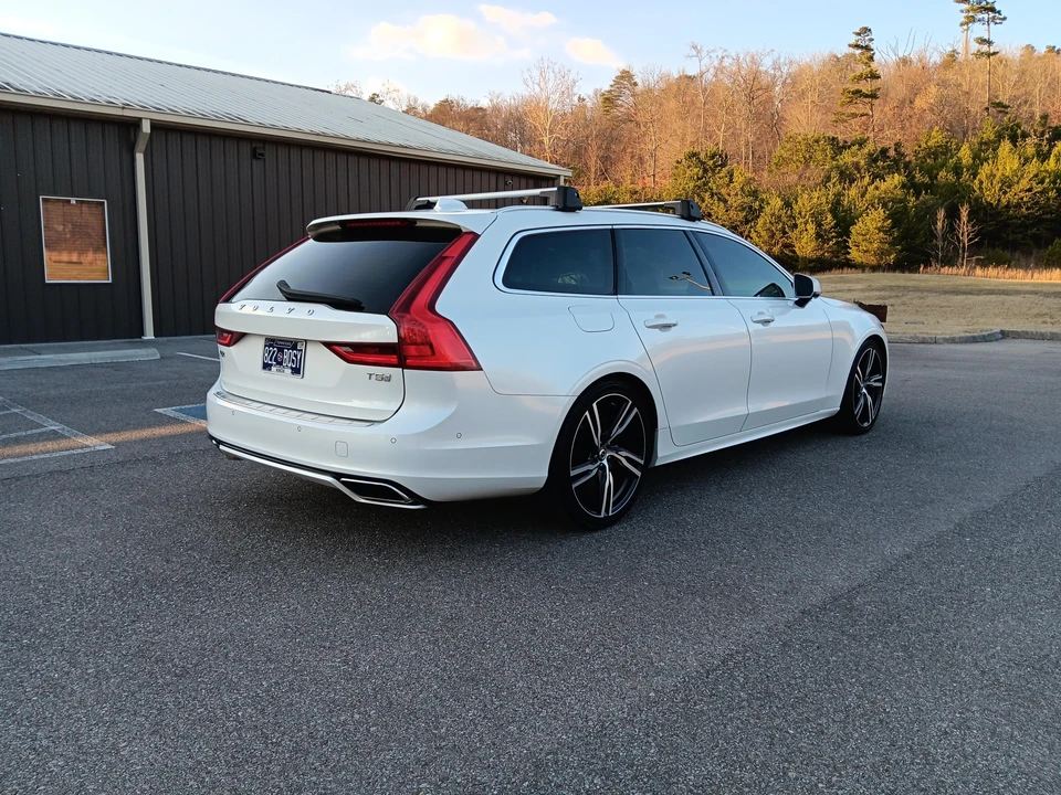 2019 Volvo V90 - Image 16 of 31