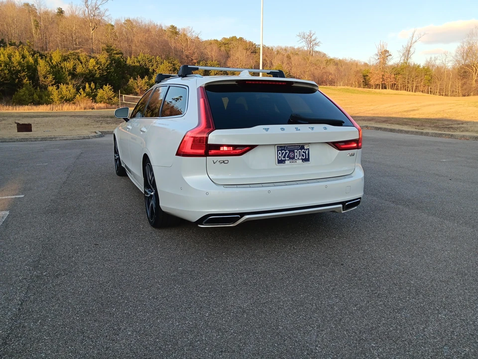 2019 Volvo V90 - Image 13 of 31