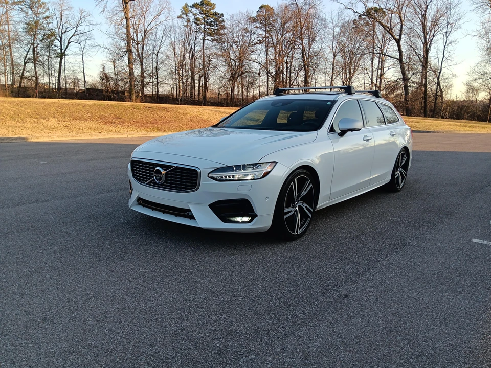 2019 Volvo V90 - Image 8 of 31