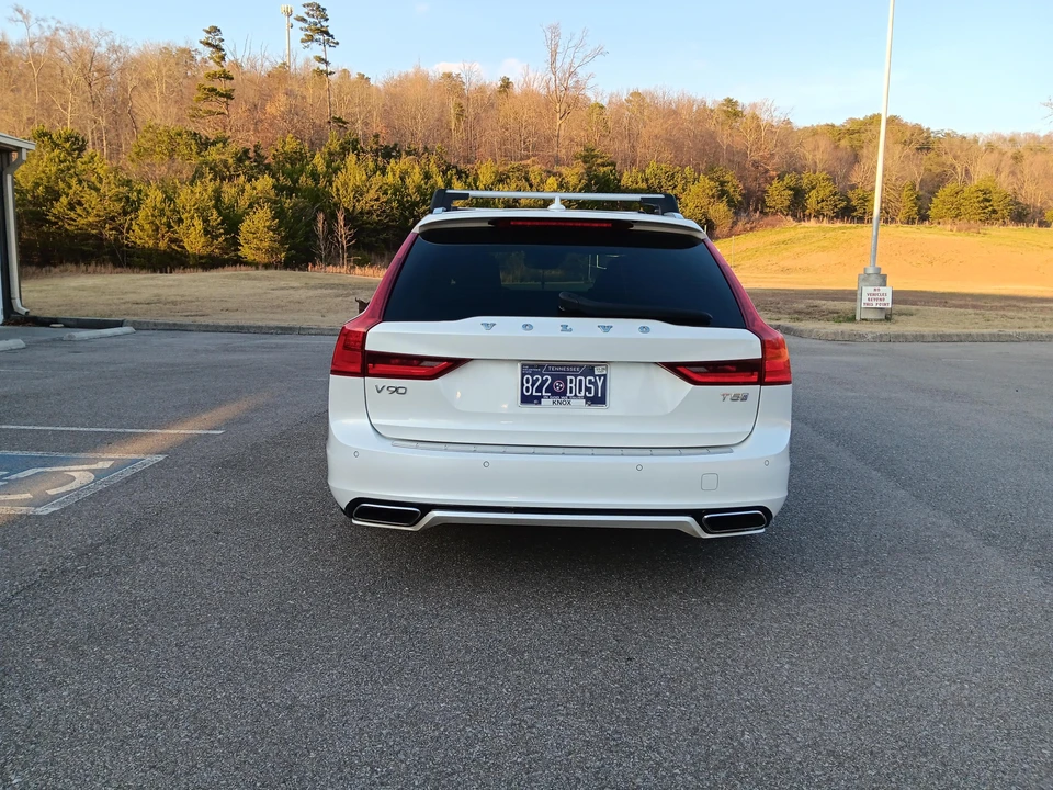 2019 Volvo V90 - Image 14 of 31