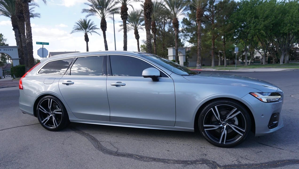 2019 Volvo V90 - Image 11 of 31