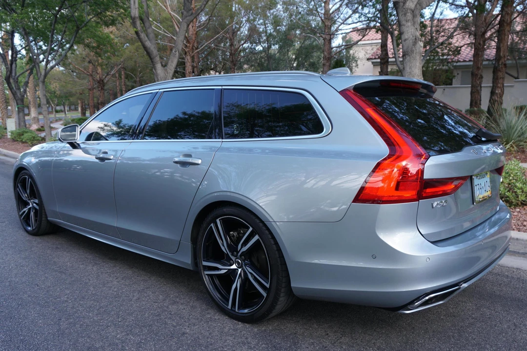 2019 Volvo V90 - Image 4 of 31