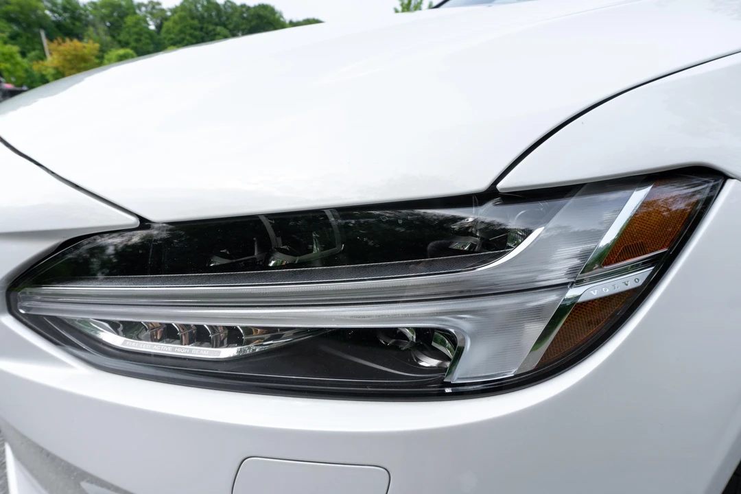 2019 Volvo V90 - Image 17 of 31
