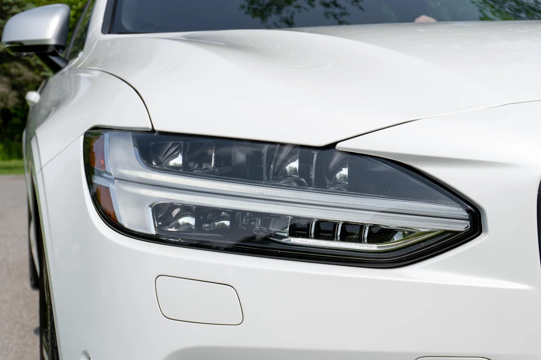2019 Volvo V90 - Image 12 of 31