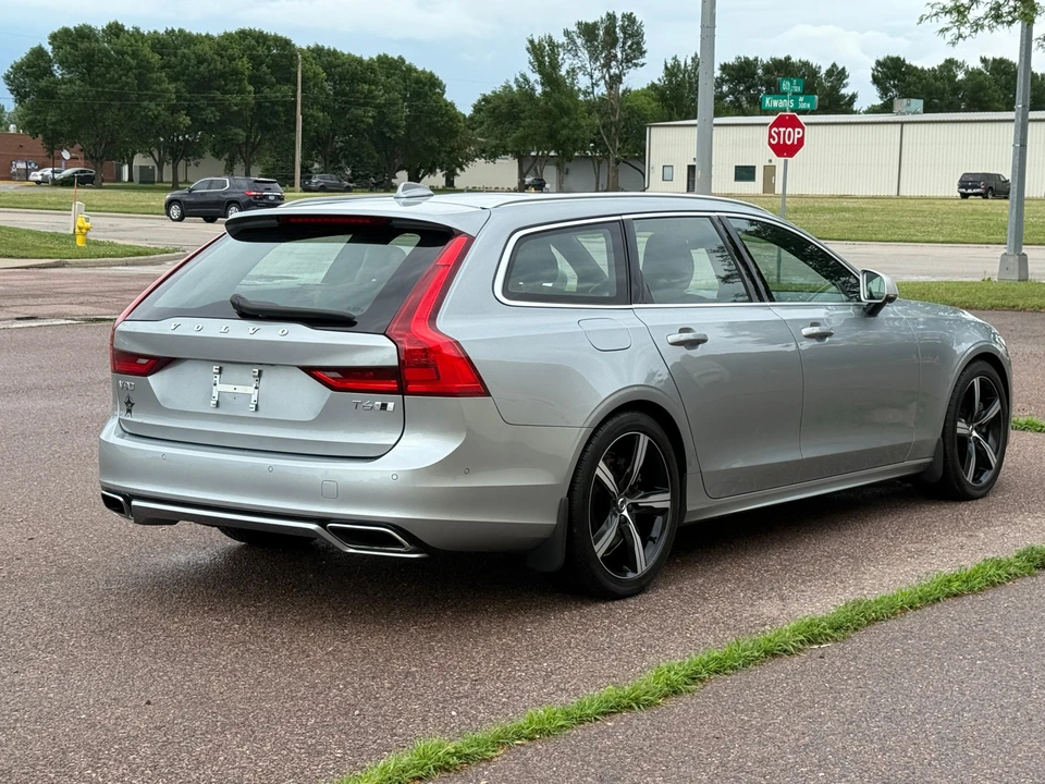 2019 Volvo V90 - Image 21 of 31