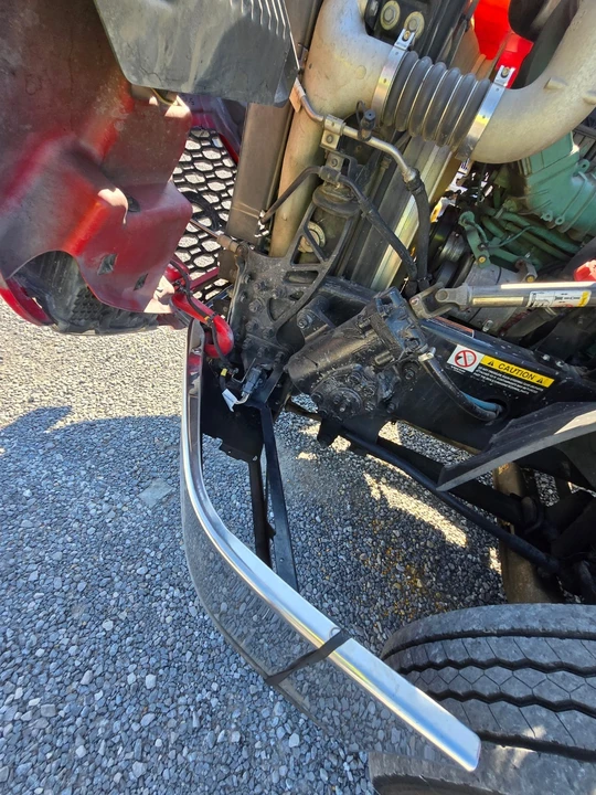 2019 Volvo - Image 16 of 21