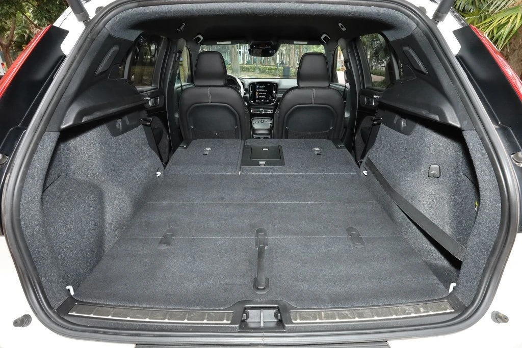 2019 Volvo XC40 - Image 12 of 12