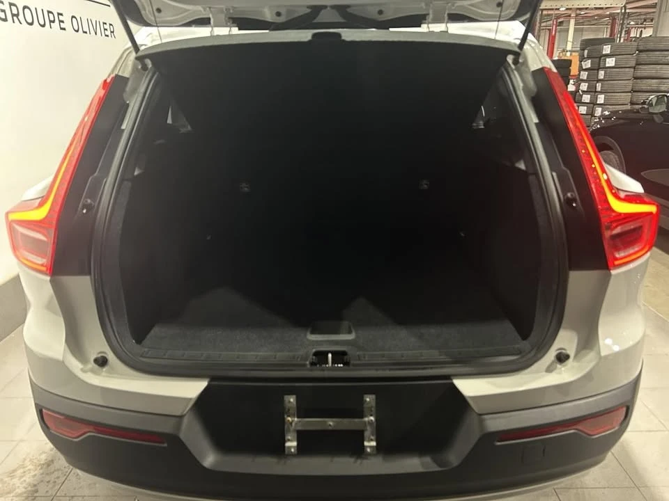 2019 Volvo XC40 - Image 8 of 20