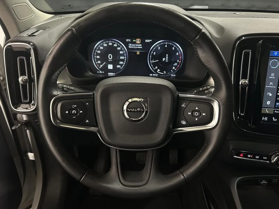 2019 Volvo XC40 - Image 18 of 20