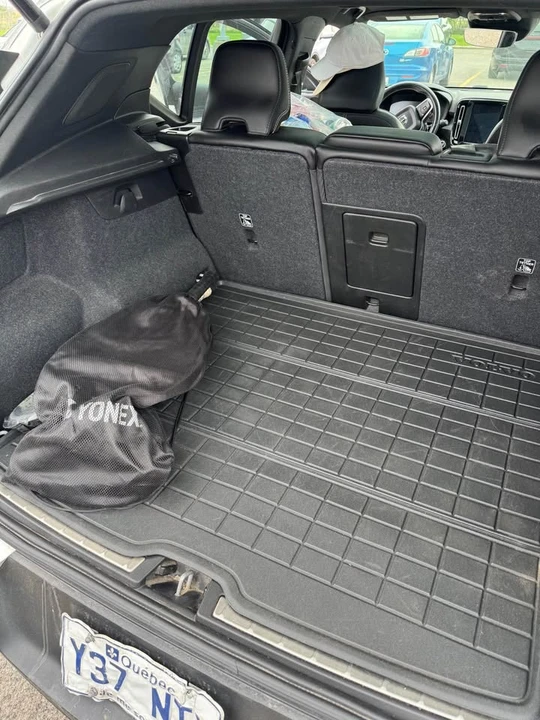 2019 Volvo XC40 - Image 10 of 10