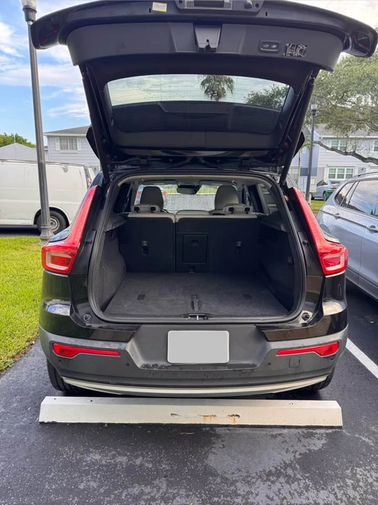 2019 Volvo XC40 - Image 4 of 14
