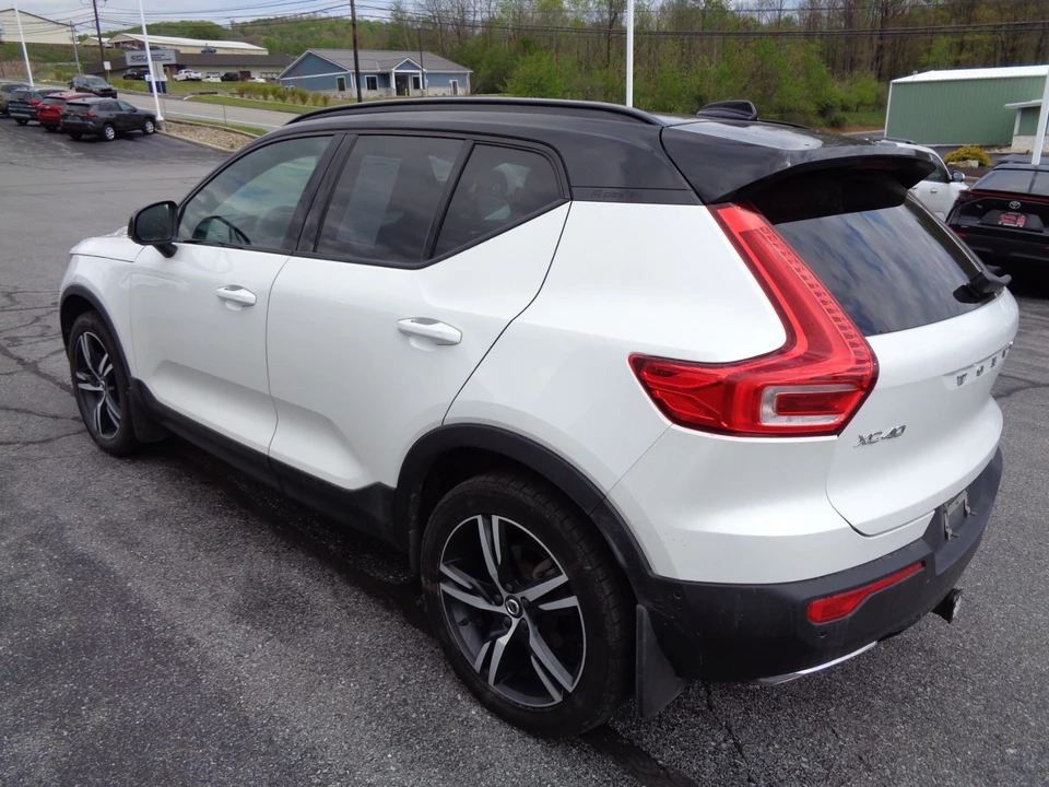 2019 Volvo XC40 - Image 6 of 31