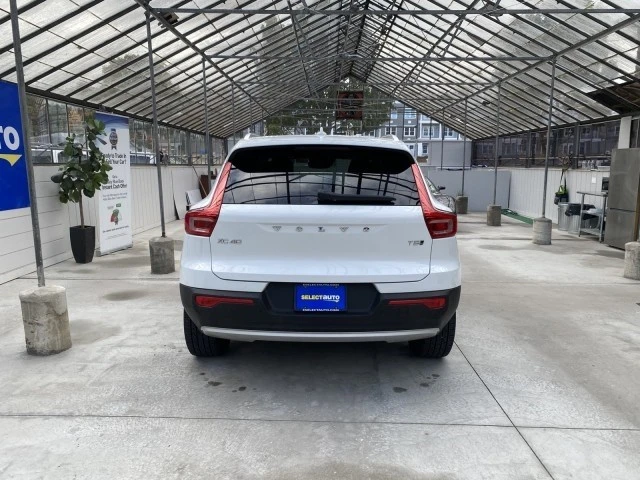 2019 Volvo XC40 - Image 9 of 21