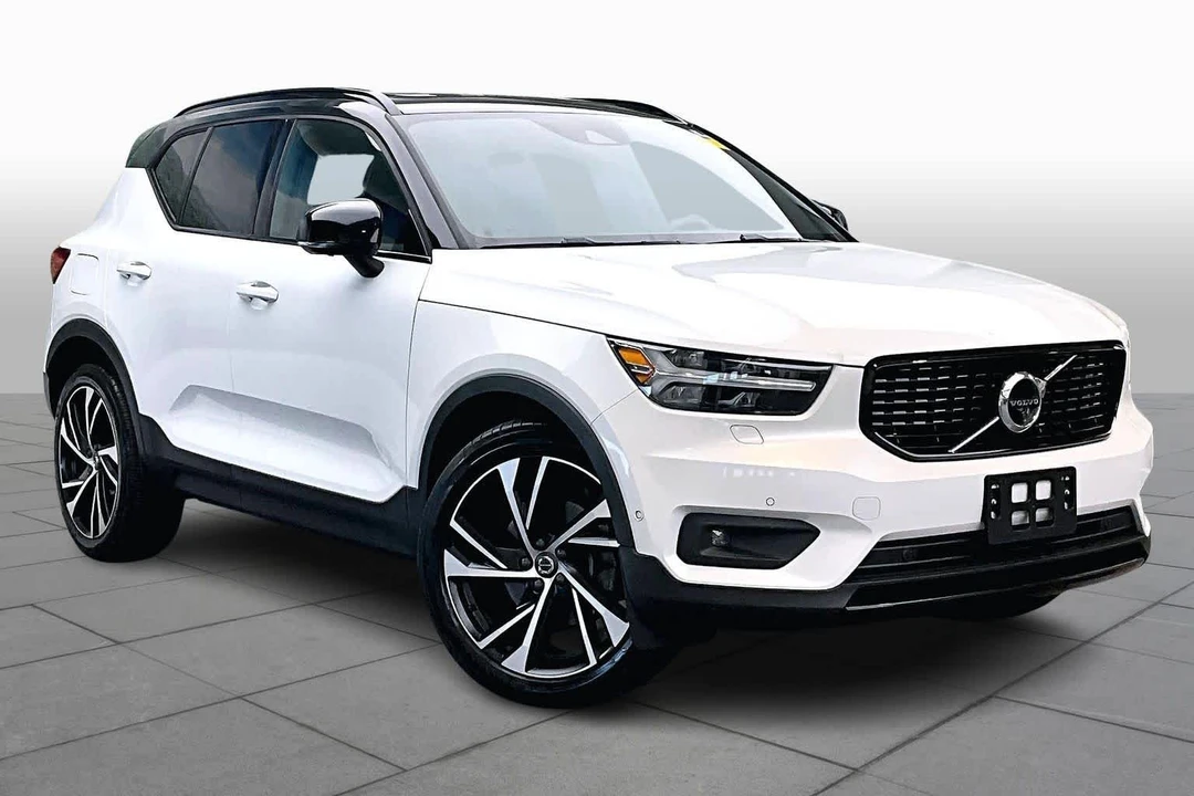 2019 Volvo XC40 - Image 3 of 12