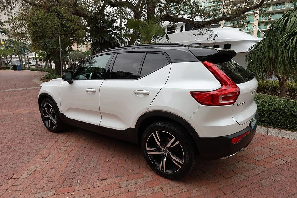 2019 Volvo XC40 - Image 5 of 21