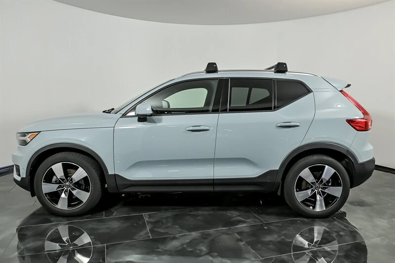 2019 Volvo XC40 - Image 6 of 29