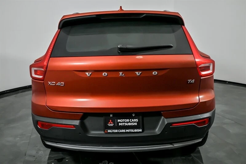 2019 Volvo XC40 - Image 10 of 21
