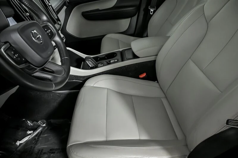 2019 Volvo XC40 - Image 20 of 21