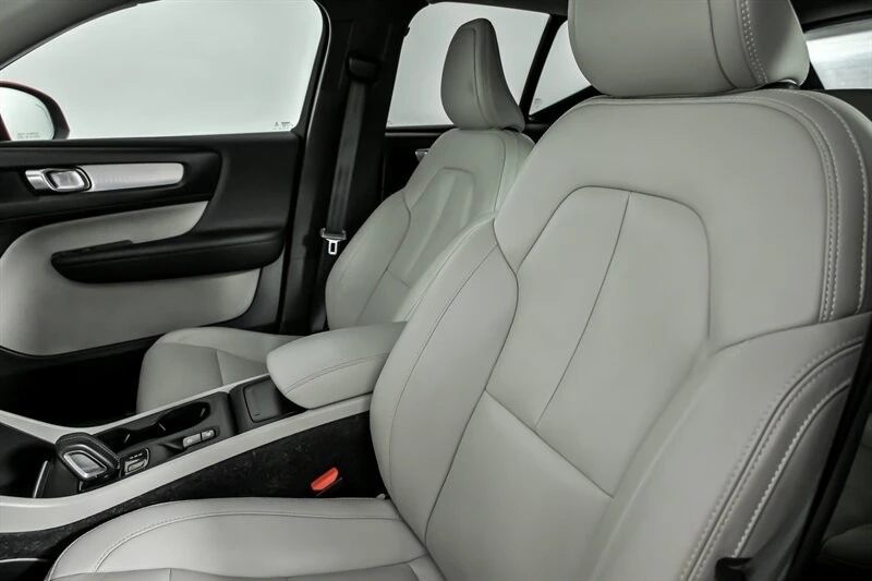 2019 Volvo XC40 - Image 21 of 21