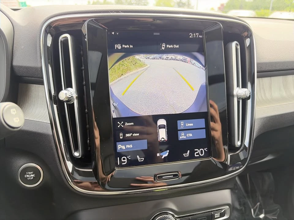 2019 Volvo XC40 - Image 11 of 13