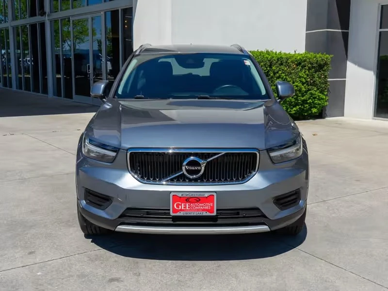 2019 Volvo XC40 - Image 2 of 19