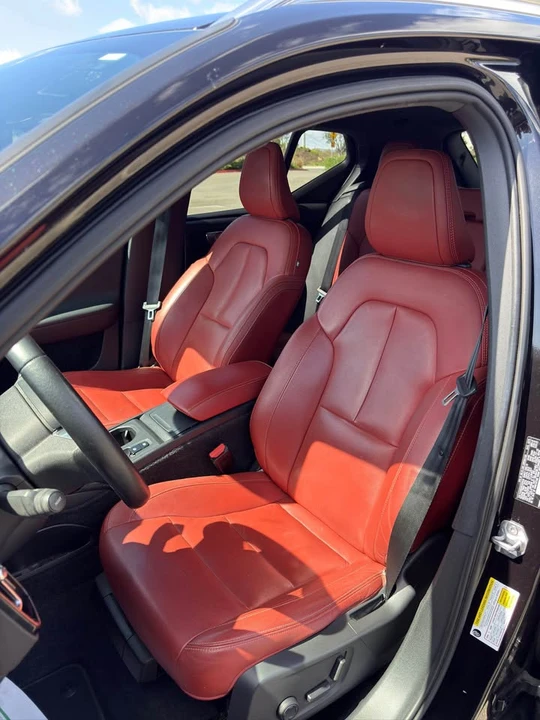 2019 Volvo XC40 - Image 12 of 18